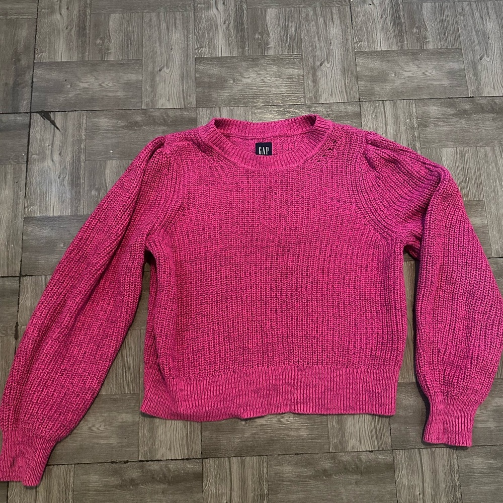 GAP Women's Vibrant Pink Crew Neck Sweater